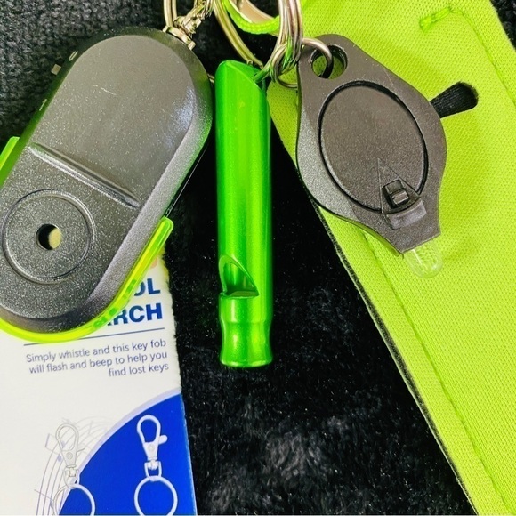 Water Bottle Pocket Key Finder Whistle Flashlight - Picture 6 of 8